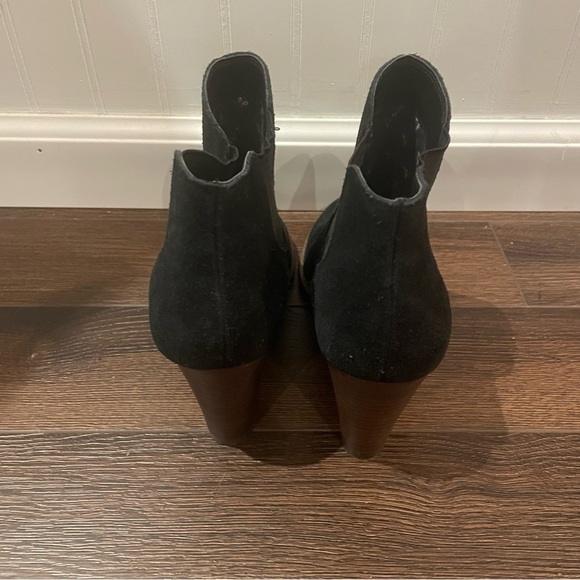 Lucky Brand Yamka Wedge Chelsea Boot in Black 9.5 - Picture 4 of 14